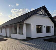 Предлагается к продаже новый дом в Фонтанке на улице Соборная. Общая .