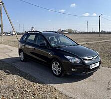 Hyundai i30, 2011г, 1.4 бензин-пропан, растаможена