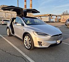 Tesla Model X Performance 90D