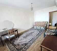 Продаю простору 1к. квартиру на Намиві з видом на річку