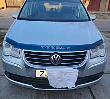 Продаётся Volkswagen Touran 1.9 TDI