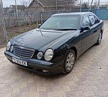 Продам Мерседес W210 в отличном состоянии 2001 года выпуска ресталинг