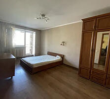 Продаю 2 к/к, Черёмушки 2/5