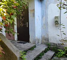 Продам квартиру пос. Кременчуг.