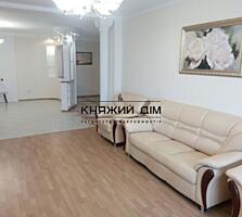 Продається 3к.кв.на Позняках по вул.Ахматової,13, загальною площею ...