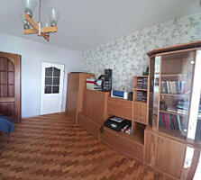 Продается четырехкомнатная квартира в Киеве, Дарницкий район, ...