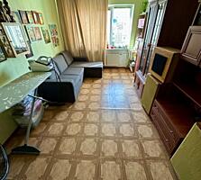 Продам 3 комнатную квартиру на Таирова.