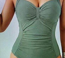 Купальник Женский цельный, размер "L" новый