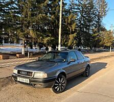 Продам Ауди 80 б4 в хорошем сост.
