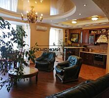 Без Комиссии! Продажа 3х уровневого видового пентхауса ЖК Лико Град, .