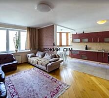 Пропонується на продаж 4 кімнатна суміжно-роздільна біля ТРЦ River ...