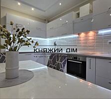 Пропонується на продаж (БЕЗ КОМІСІІ) чудова та простора, повністю ...