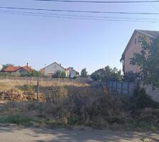 Предлагается к продаже участок в Лесках. Общая площадь 7 соток, ...