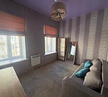 Продам однокомнатную квартиру в центре Одессы,