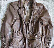 Кожаная куртка oakwood размер s