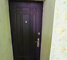 Балка комната 2/5 евро ремонт решётки новая проводка середина дома