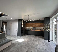 Современный коттедж с ремонтом в Червоном хуторе