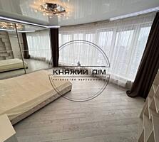 Продам 3-х. кімнатну суміжно- роздільну квартиру у Новому будинку на .