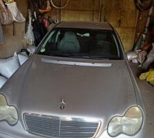 Продаётся Мерседес Бенц