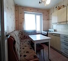 БОРИСОВКА-ПЕНТАГОН 2-к кв. 8/9 50/28/6,7 балкон 5,4 м2 с остеклением