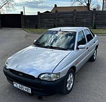 Продам Ford Escort