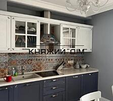 Продаж 3х кімнатної квартири Урлівська 38. Квартира знаходиться на 22 