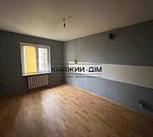 Продаж 2 кімнатної квартири по вул. Урлівська 30. Загальна площа ...