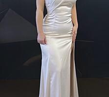 Продам платье