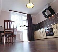 Продається 2-х к. Кв. по вул. Єлизавети Чавдар 11. 19/25 пов. буд.. ..