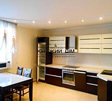 Продаж 3-кімнатної квартири по Дніпровській набережній 19А. Будинок ..