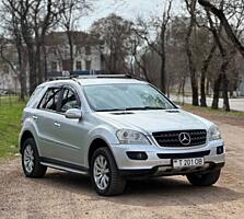 Mercedes ML, 3.0 дизель, отличное состояние