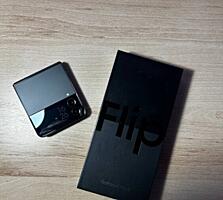 Samsung Z Flip 4 - 300$