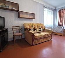 Продаж 2 кімнатна квартира в Дніпровському районі, Харківське шосе ...