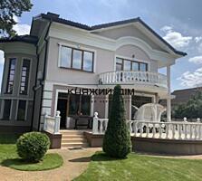 Без комиссии продается шикарный 2-х этажный дом в Великой Солтановке .