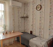 Продается однокомнатная квартира на Кировском поселке.