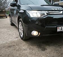 Оутлендер 3 2012 2.2 дизель механика! 4х4