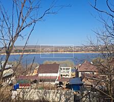 Spre vânzare teren in sectorul de vile, din satul Suruceni. Teren în .