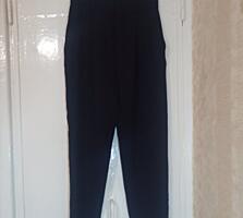 Продам брюки черные классические!