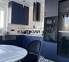 Продаж 2х кімнатної квартири по вул. Ревуцького 40Г. Розташована на ..