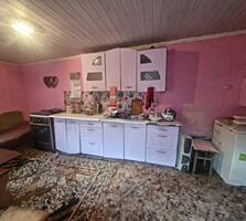 Предлагается к продаже квартира на земле в с. Александровка. В доме ..