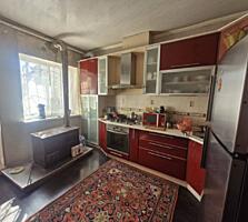 Предлагается к продаже часть дома в с. Малодолинское. Дом ...