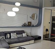 Продам квартиру в Одессе на 16-й станции Большого Фонтана. 2й этаж 3х 