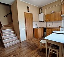 Предлагается к продаже 2-этажный таунхаус в самом центре ...