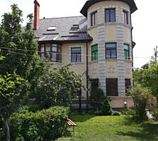 Продам 3-х этажный дом в Лесках