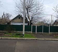 Продам ветхий дом с большим участком на балке рядом с Флоаре