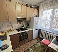 Продаётся 3-комнатная квартира в мкр. Октябрьский (ул. Краснодонская)