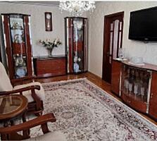 Продам квартиру 62 кв. м., 5/5, ул. Паустовского/Добровольского пр.