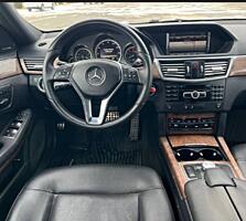 Отличный Автомобиль! Хорошая комплектация! Пишите можно на обмен.