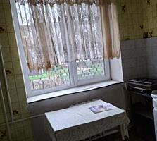 Продам 2 комн. Новотирасполь рядом с домом остановка, магазин 19.000$