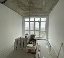 Продам 2-к квартиру 104 м в ЖК " 4 Сезона" с кладовкой